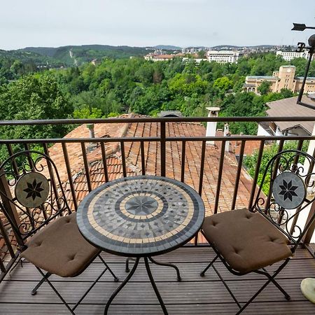 Historic Apartment In The Heart Of The City Veliko Turnovo Bagian luar foto