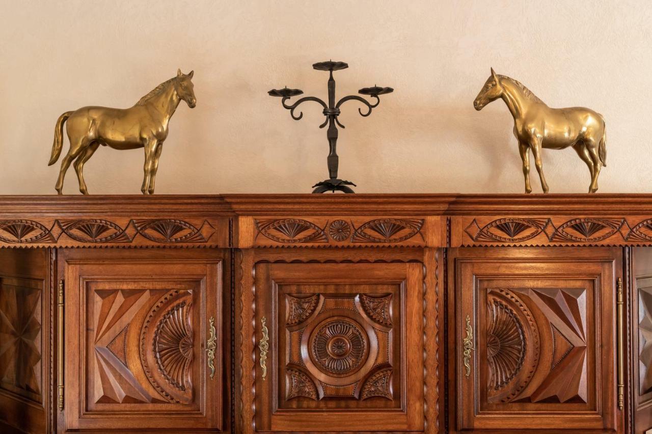 Historic Apartment In The Heart Of The City Veliko Turnovo Bagian luar foto