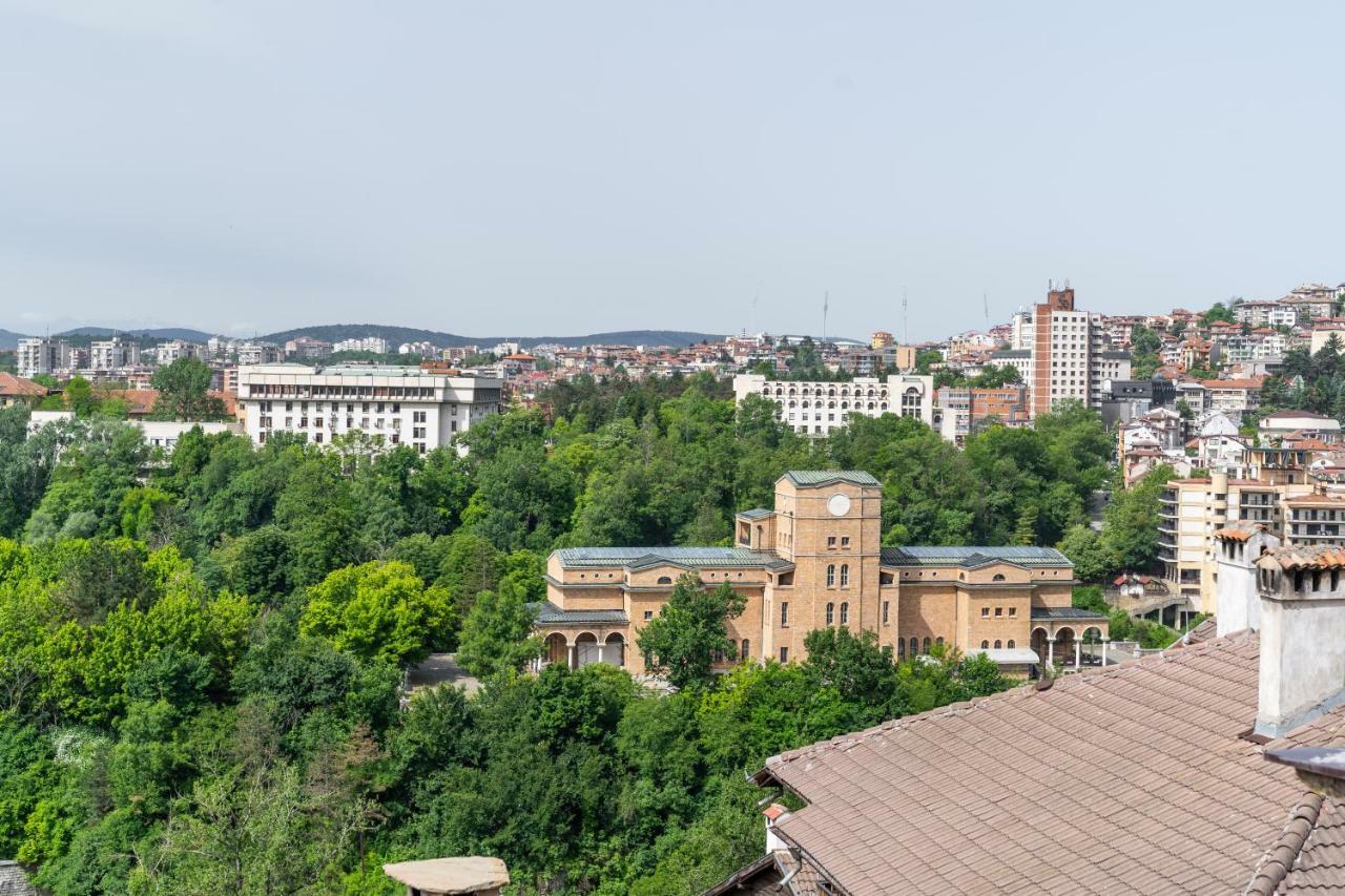 Historic Apartment In The Heart Of The City Veliko Turnovo Bagian luar foto