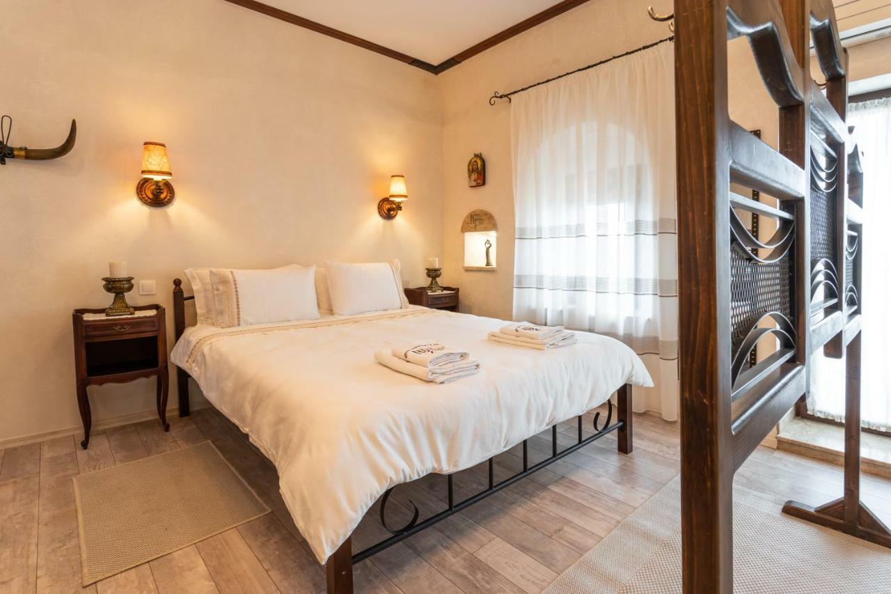 Historic Apartment In The Heart Of The City Veliko Turnovo Bagian luar foto